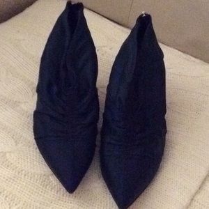 Navy blue satin Zara shoe